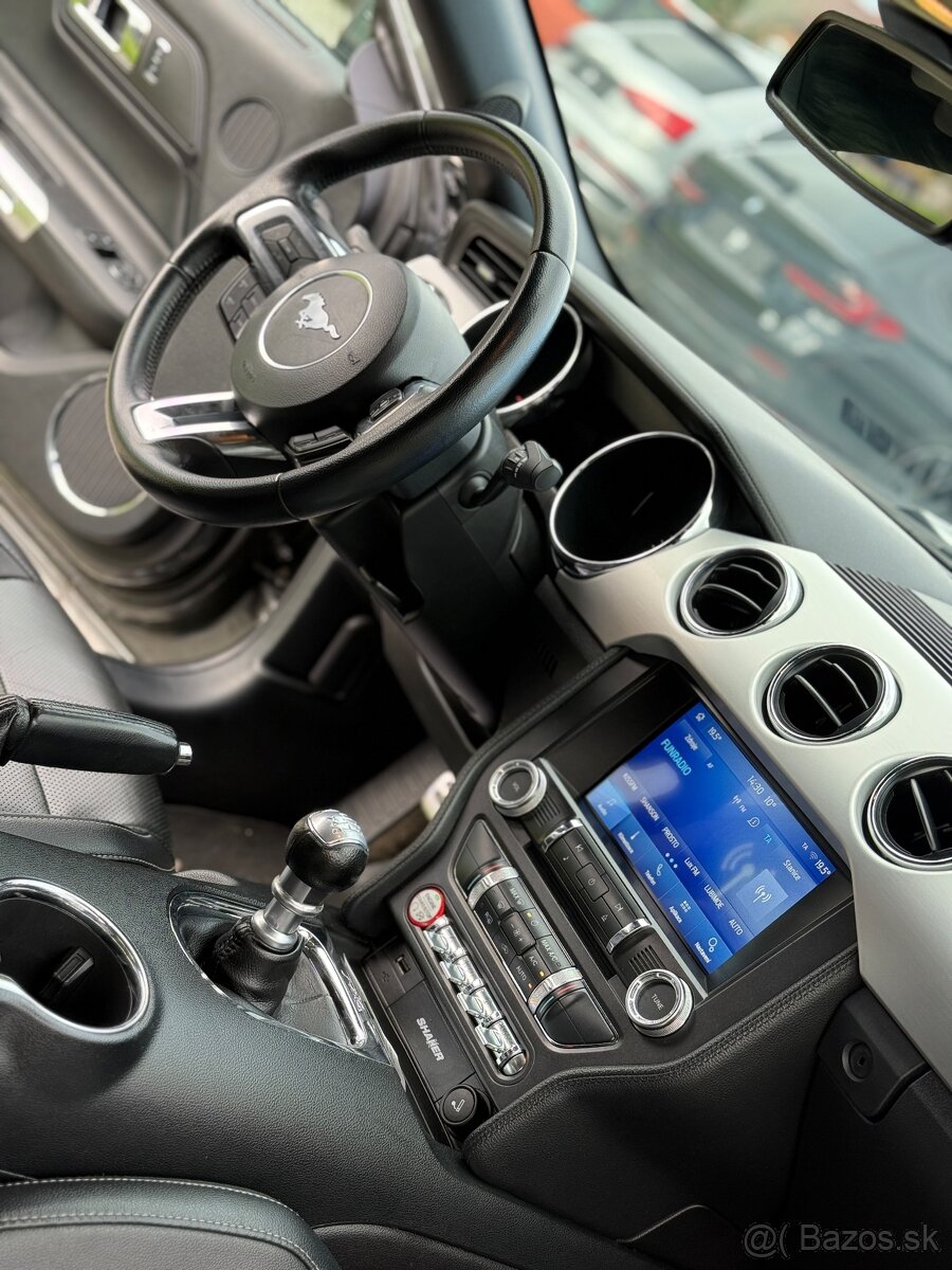 FORD MUSTANG - servisna historia , kupene na SR - 12