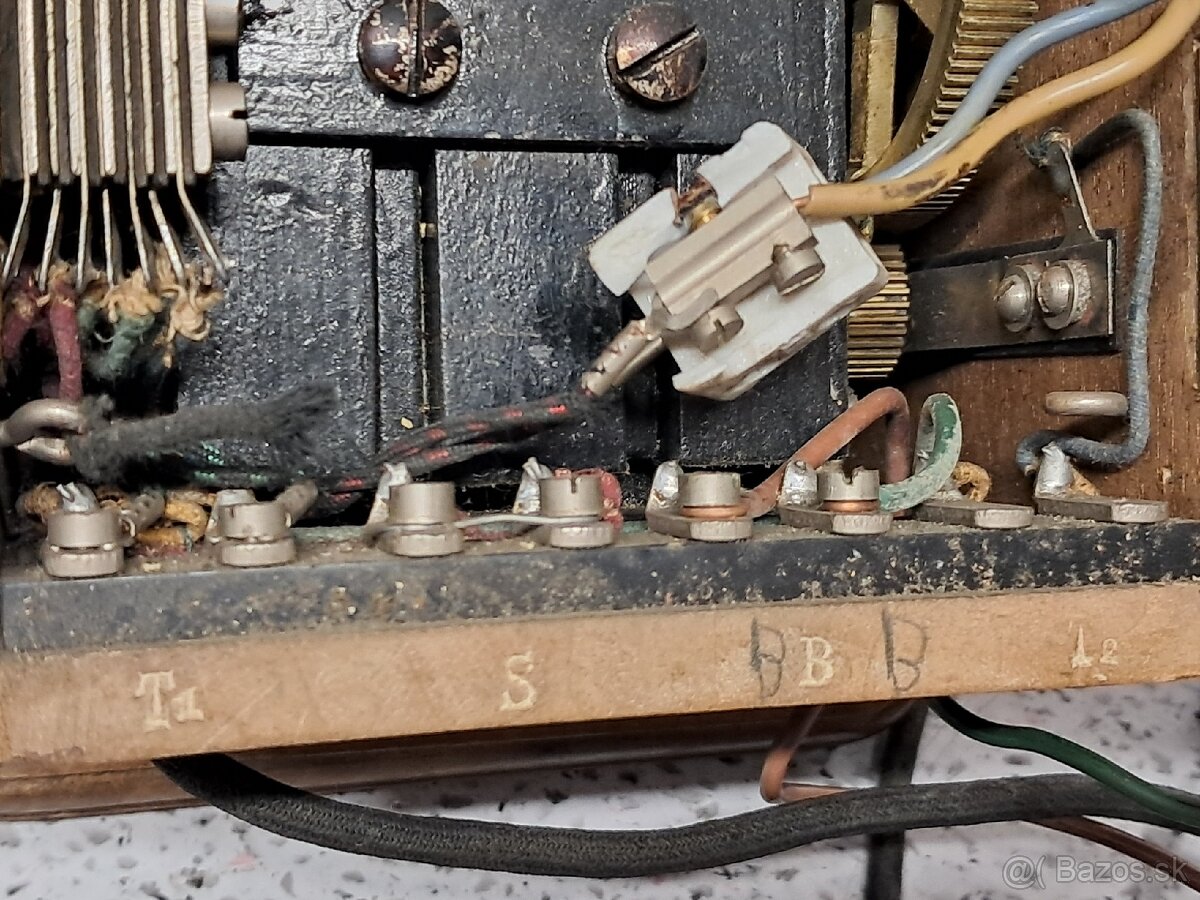 Starožitný telefón - model 22 - 12