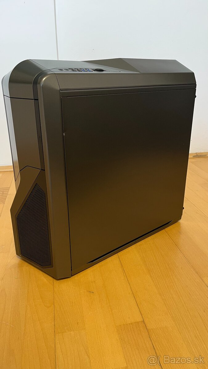 NZXT Phantom 410 - 12