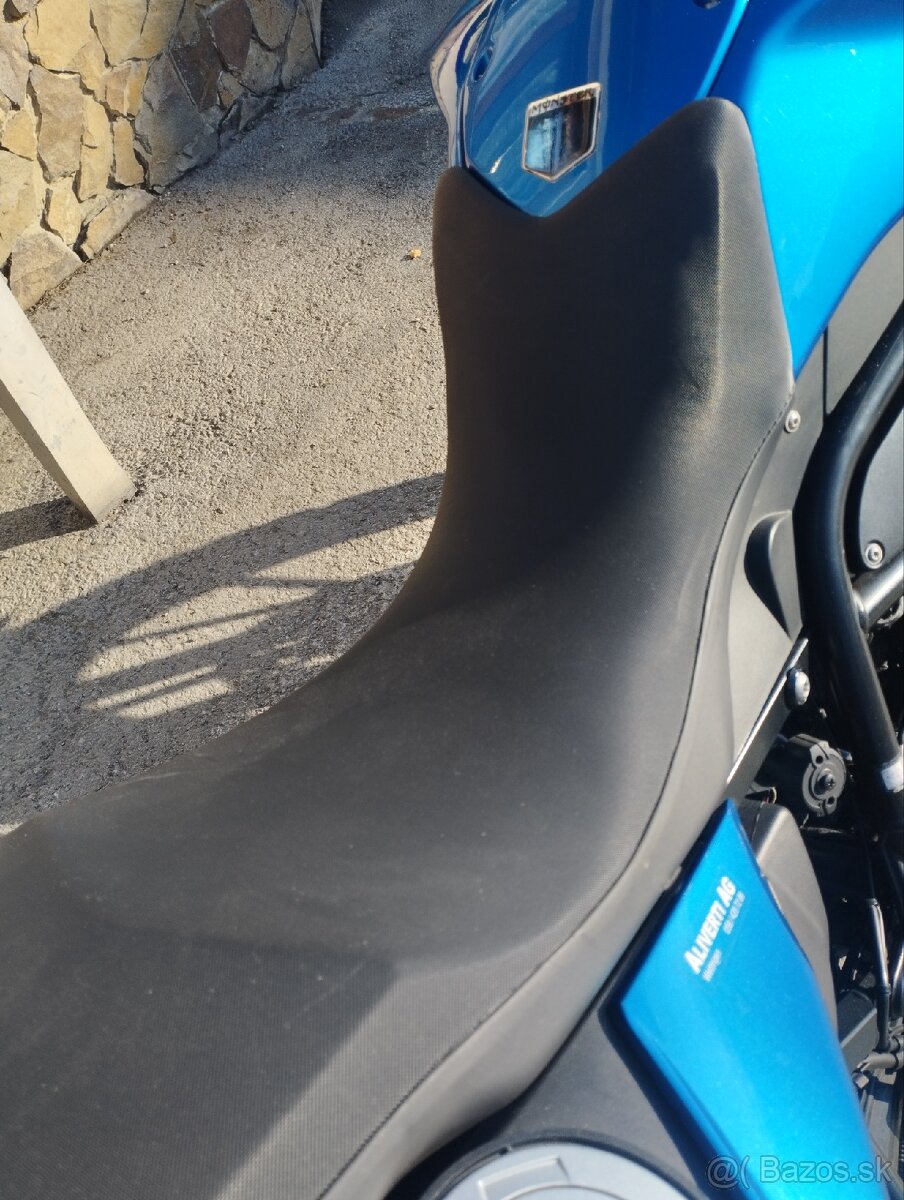 BMW GS 650 798cm3 teda 800 52KWRok výroby 2010. R.v.2010 - 12