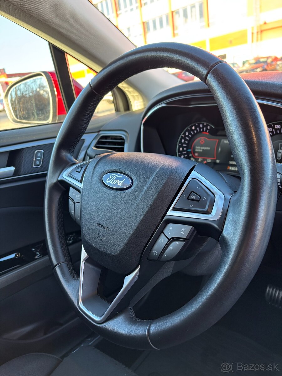 Ford Mondeo 2.0 EcoBlue 140kW 4x4 Titanium automat - 12