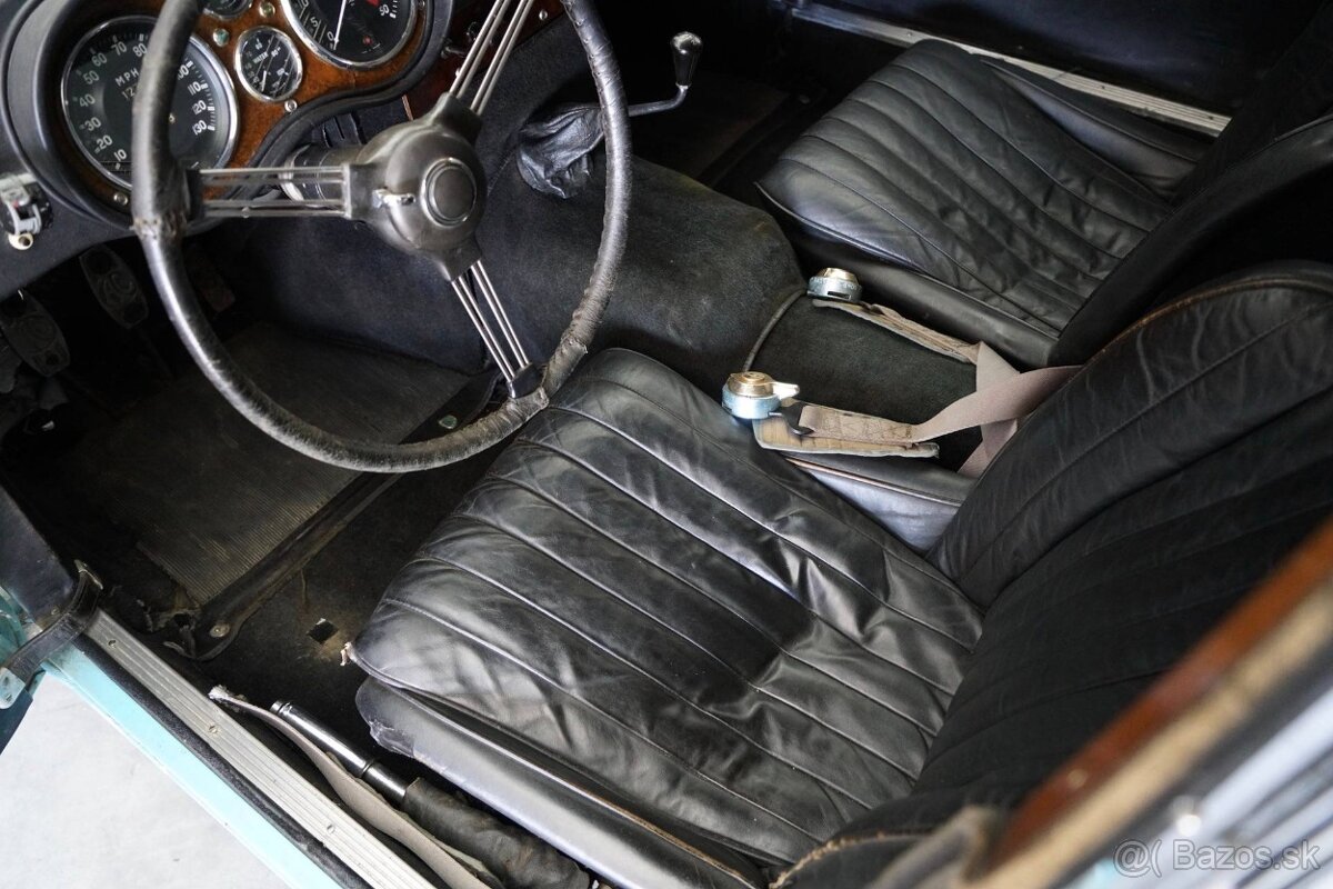 AC Aceca z roku 1963 - 12