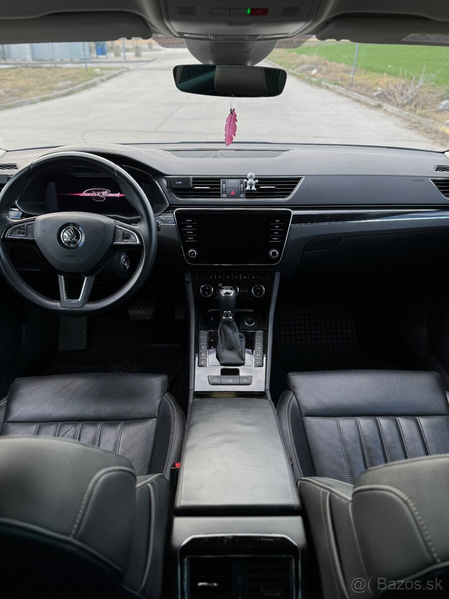 Škoda Superb Combi 2.0 TDI L&K DSG - 12