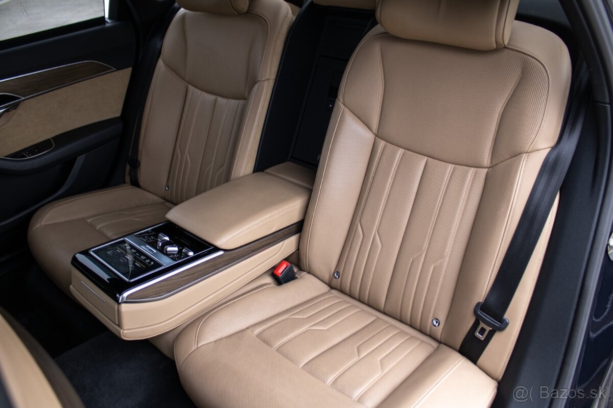 Audi A8 Long 3.0 L 55 TFSI Quattro tiptronic - 12