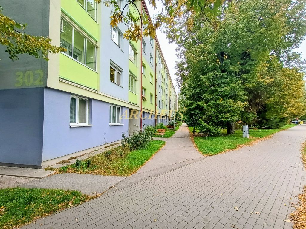 NA PREDAJ 3 IZBOVÝ BYT, 64M2, KALINČIAKOVA ULICA, SENICA - 12