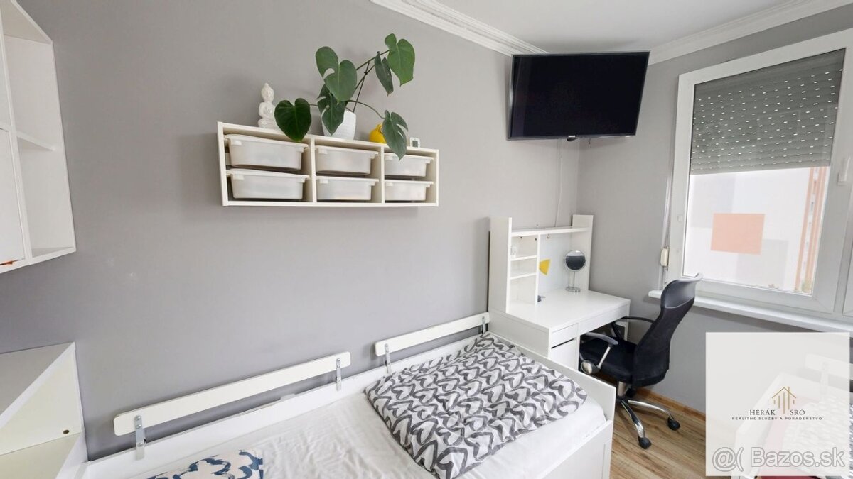 Revolučná štvrť- na predaj príjemný byt. - 12