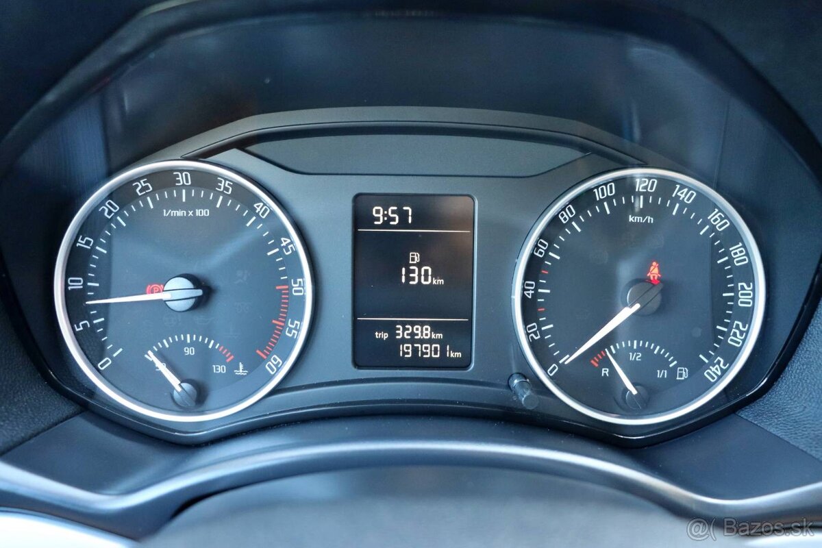 Škoda Octavia Combi 1.6 TDI CR DPF Ambiente - 12