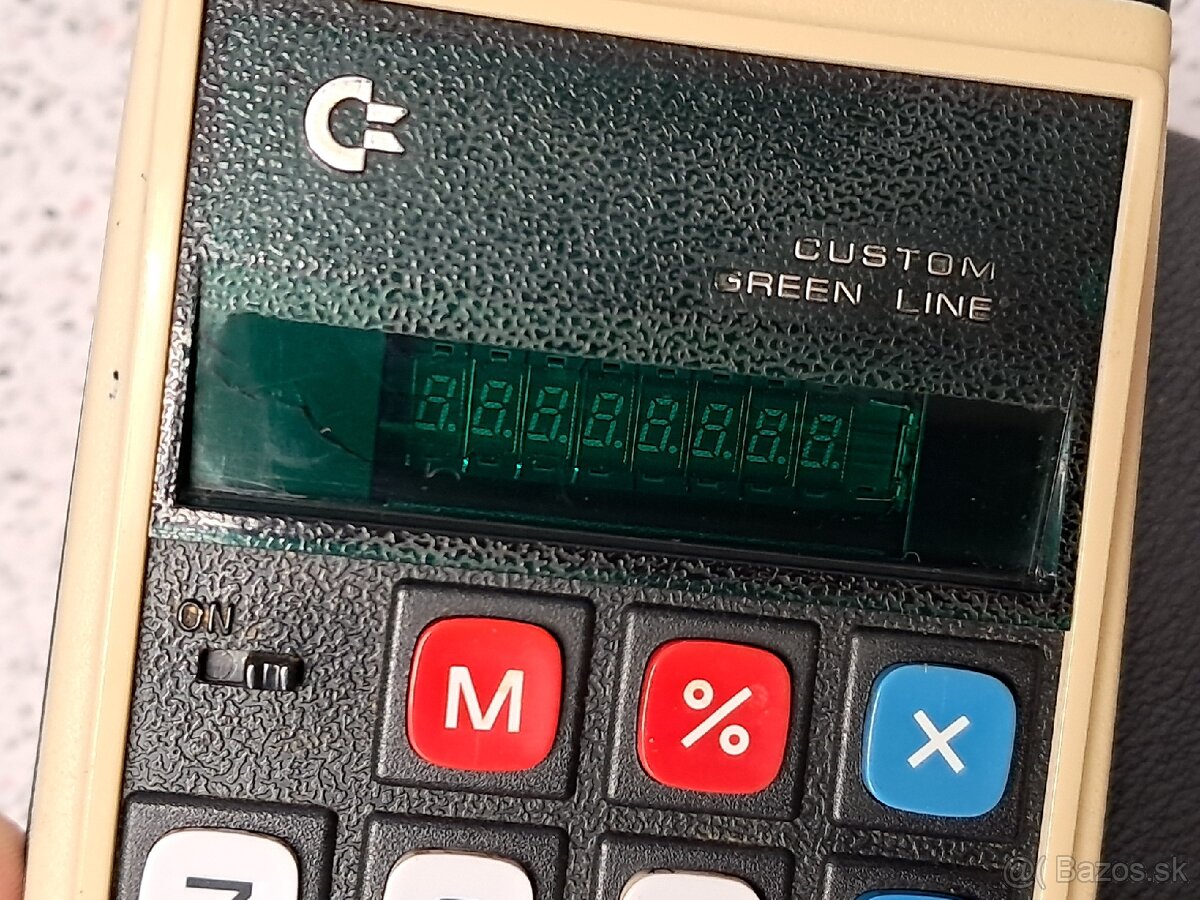 Kalkulator - Kalkulačky Texas Instrument / Commodore - 12