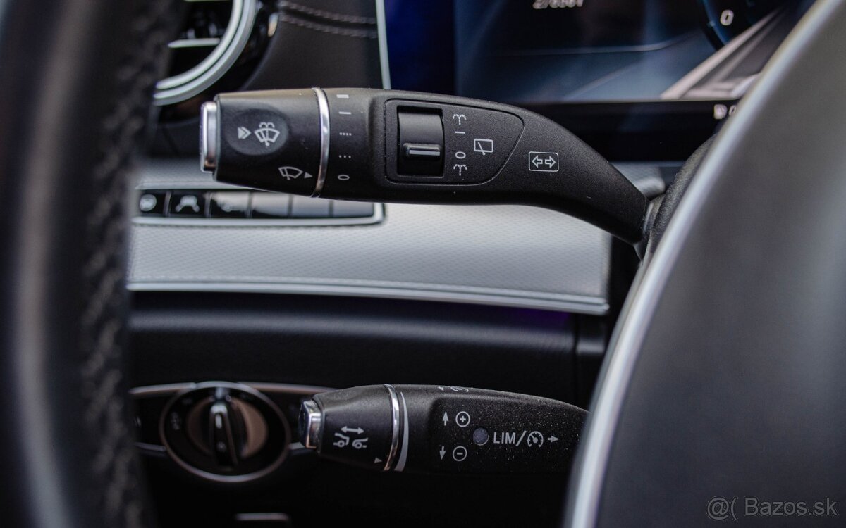 Mercedes-Benz E220d AMG W213 - 12