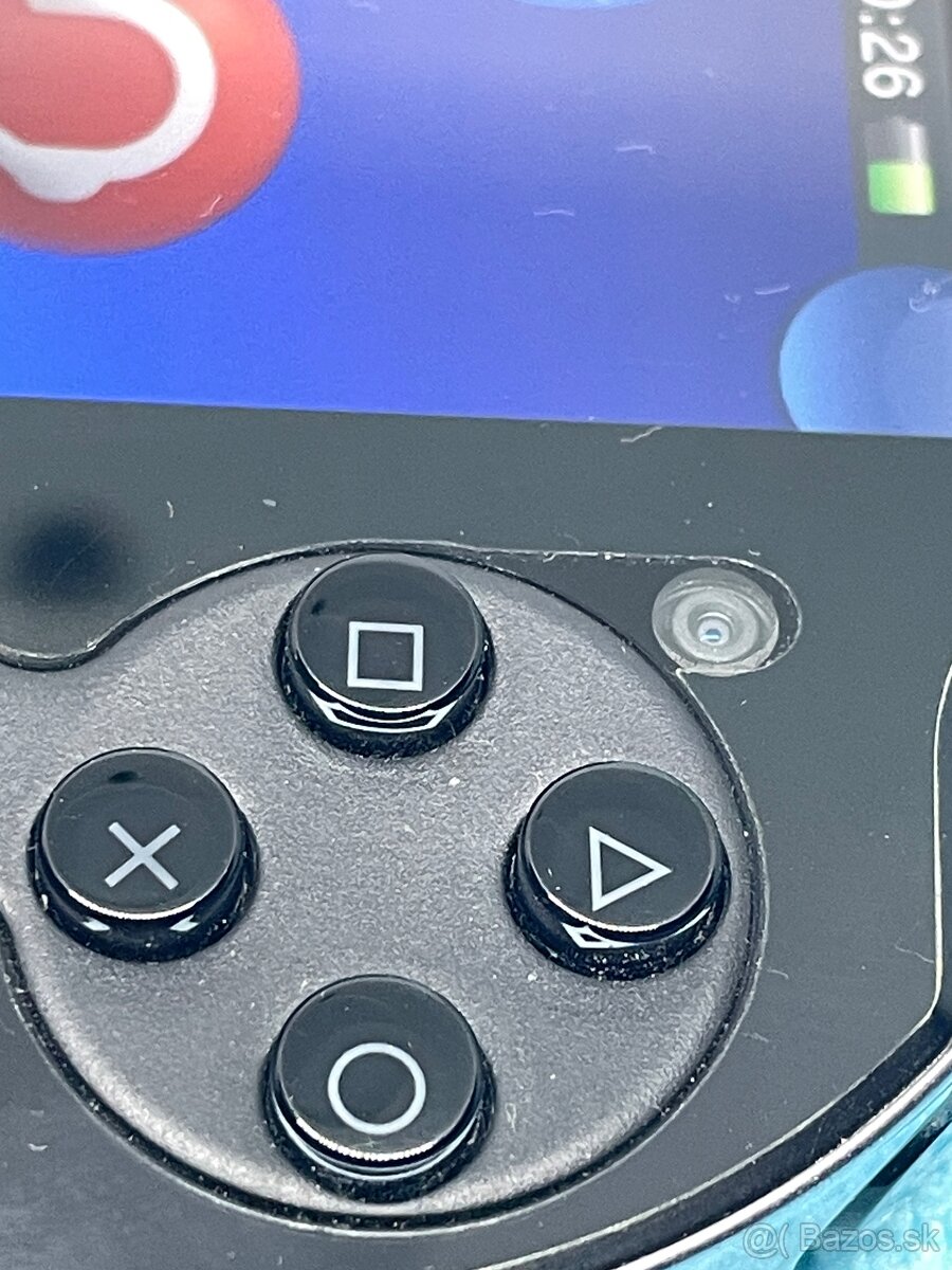 PS vita PCH-1004 oled displej -folia +4gb - 12