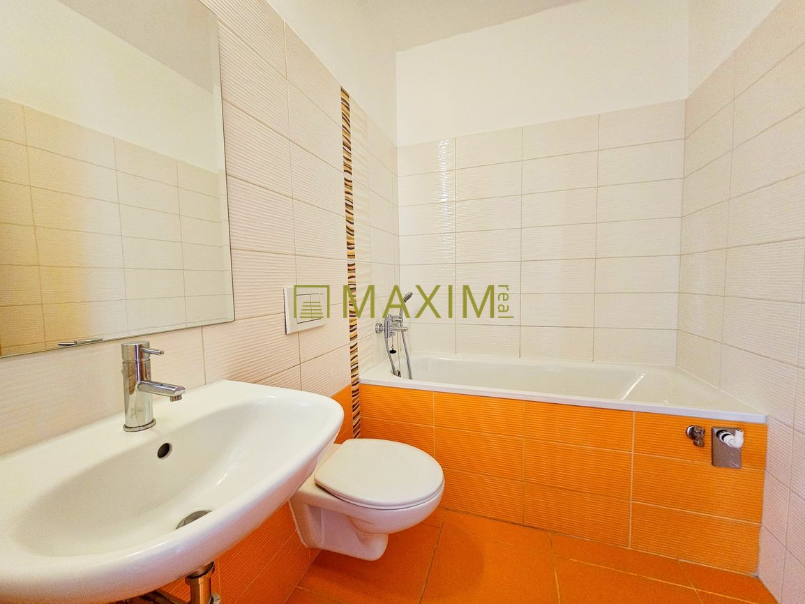 Ponúkame na predaj dvojgarsónku na Blagoevovej ulici v Brati - 12