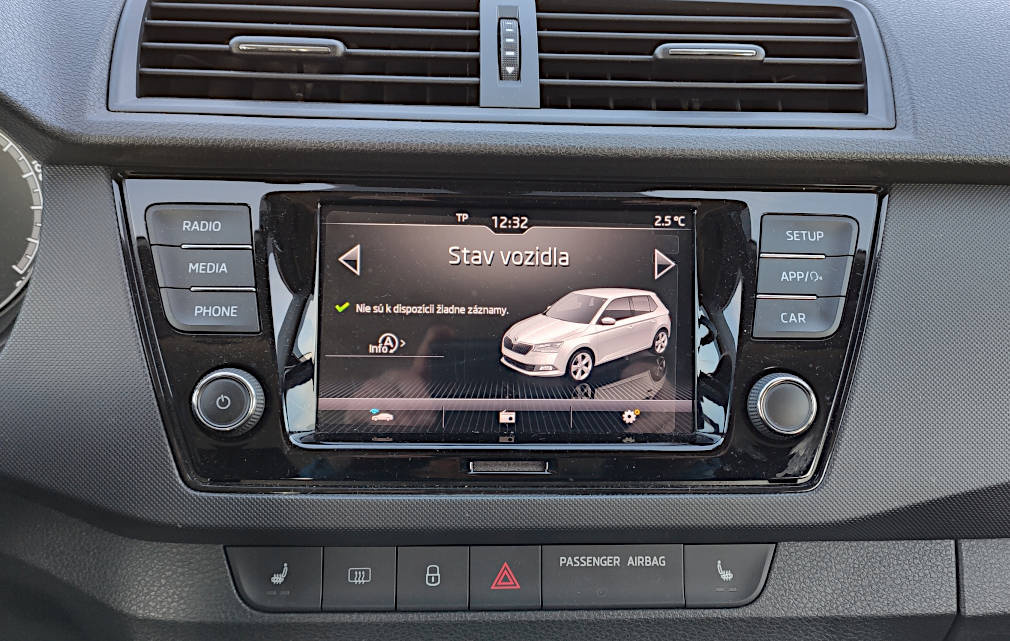 Škoda Fabia 1.0 MPI 60k Team - 12