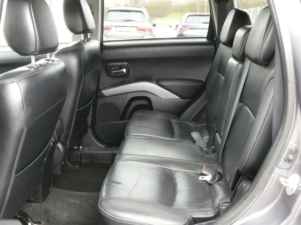 Peugeot 4007 2.2 HDI 7míst, VÝPRODEJ - 12