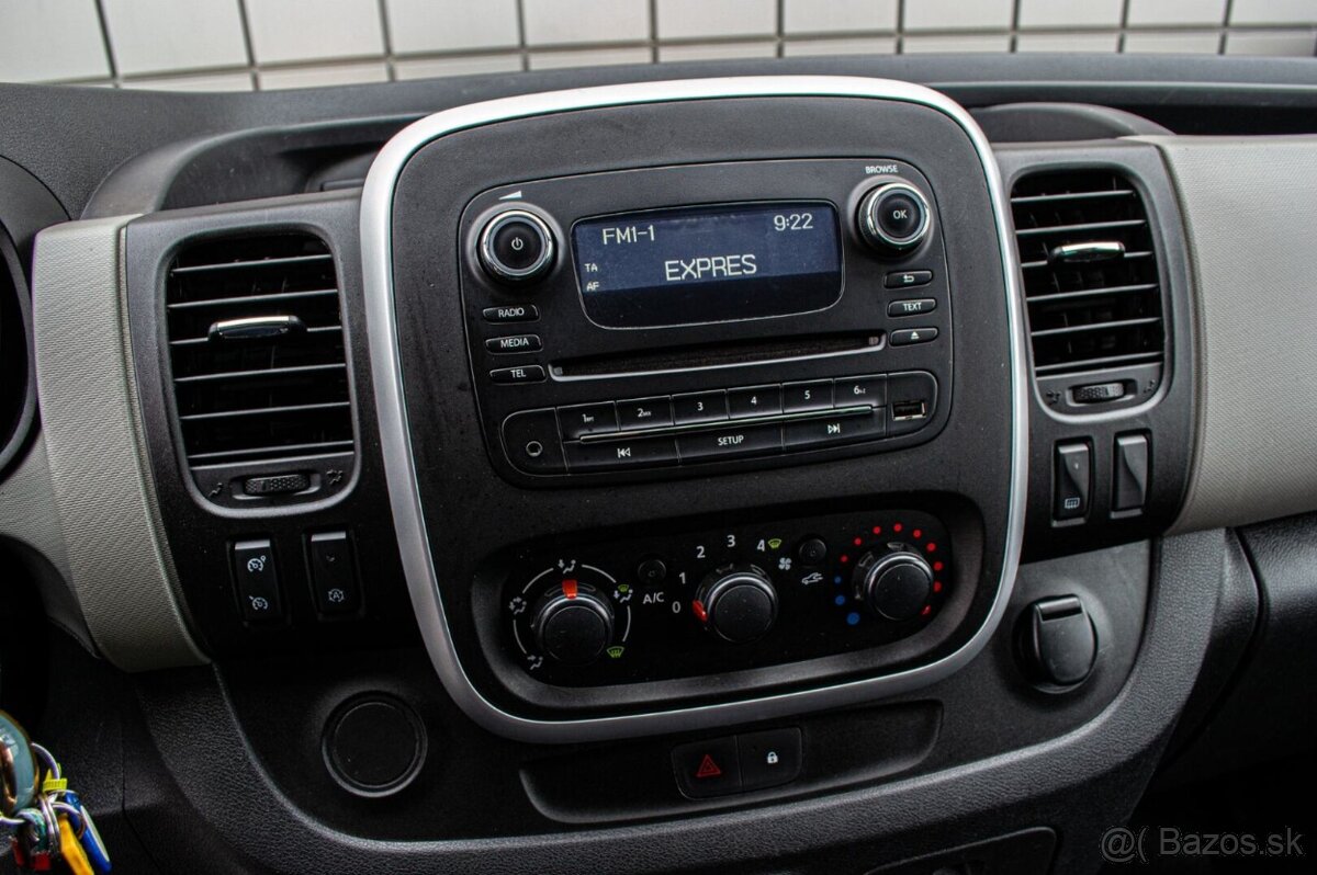 Renault Trafic 1.6 dCi 107kW 9-miest - 12