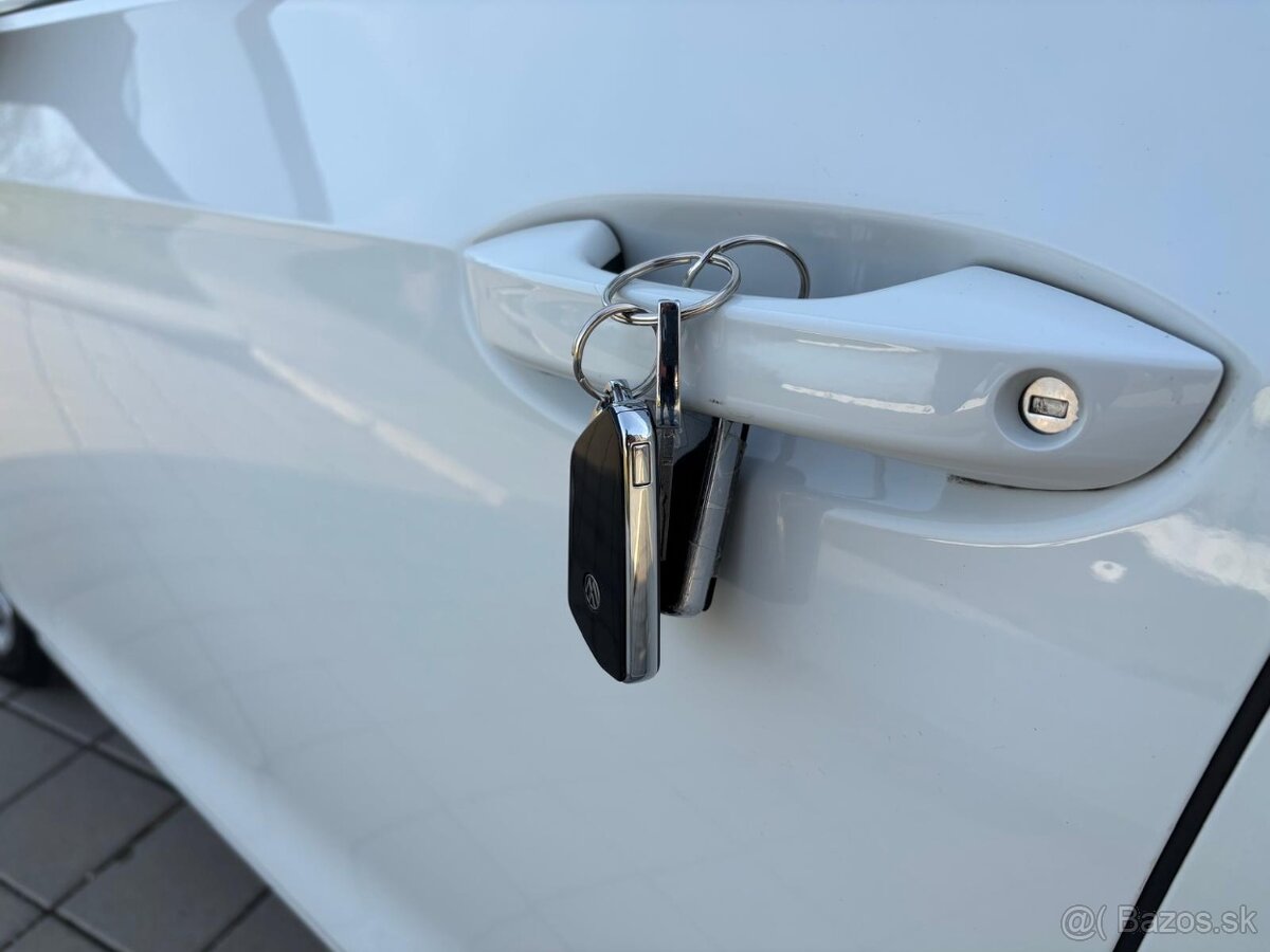 Volkswagen Golf 8 Variant Style 2.0TDI 110kW 2022 DSG LED - 12