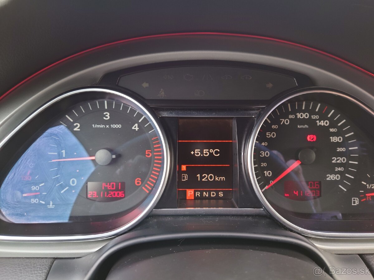Predám Audi Q7 4L 3.0TDI - 12