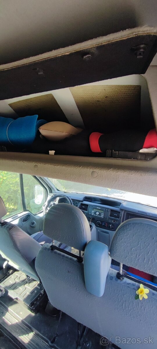 Ford Transit 300L 2,2 Tdci 6 miest, ťažné + NOVÁ STK - 12