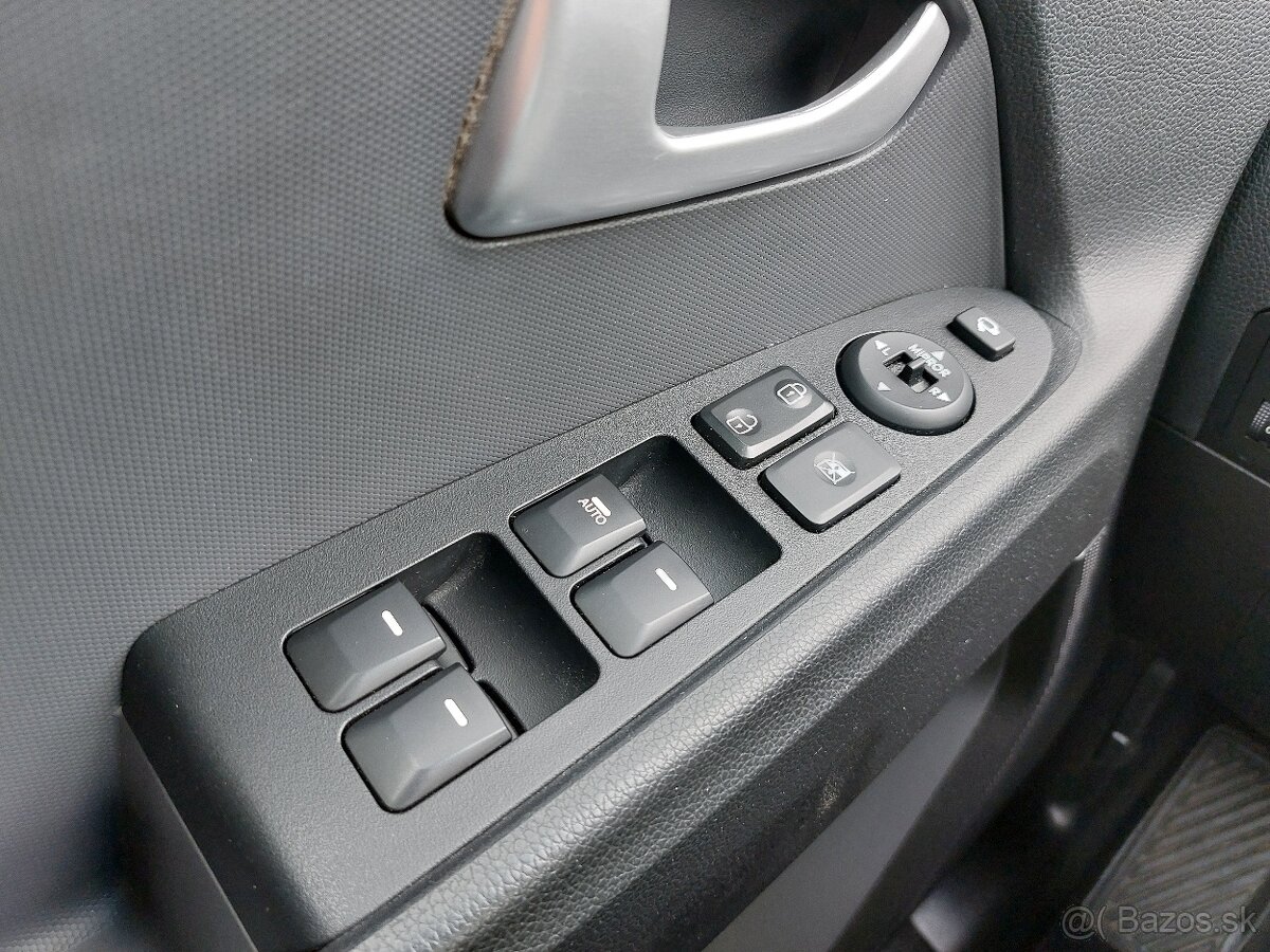 Kia Sportage 2.0 CRDi VGT 4WD LX A/T - 12