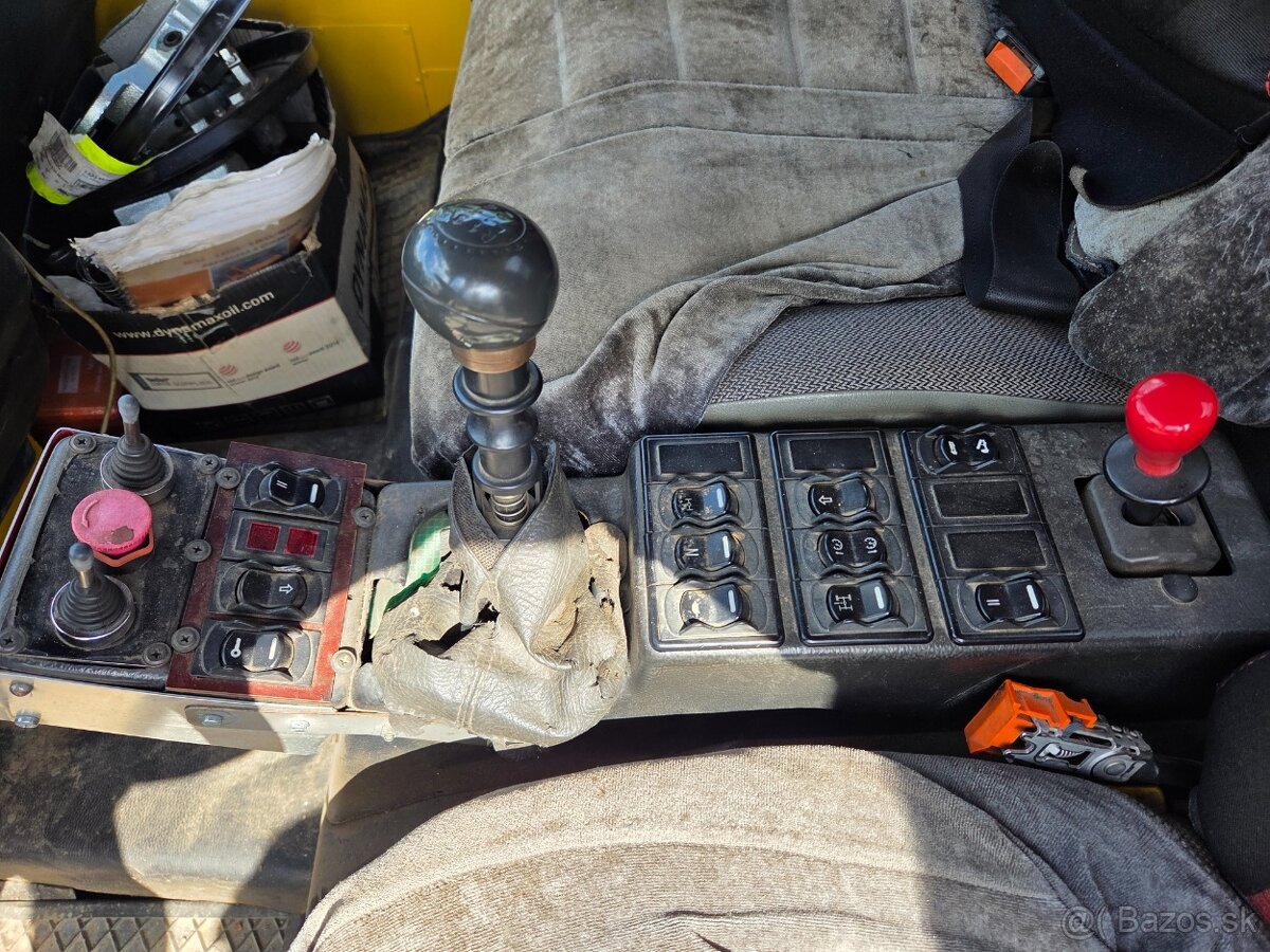 BUCHER BU150 4x4 S3 - 12