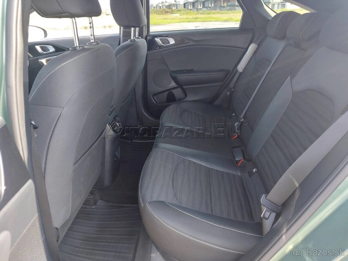 Kia Proceed 1.5 T.GDI GT line + Premium pack - 12