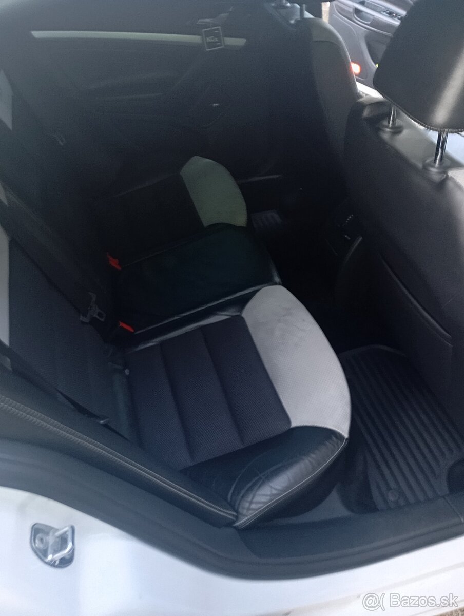 Skoda Octavia 2 RS fl 2010 - 12