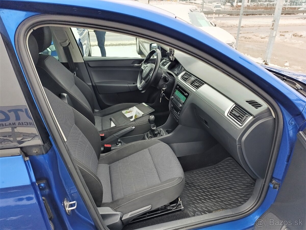Škoda Rapid Spaceback SB 1.6 TDI 105k Elegance - 12