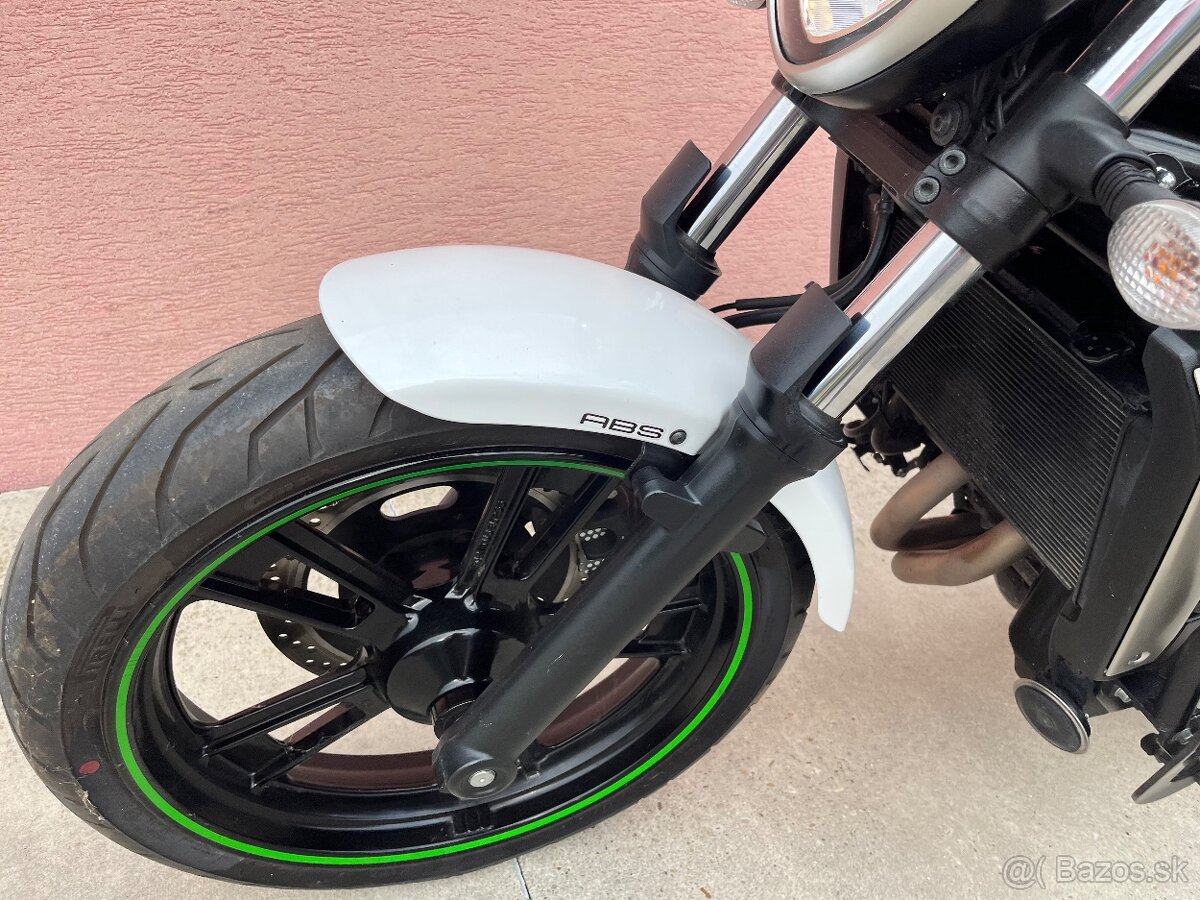 Kawasaki Vulcan S 650 - 12