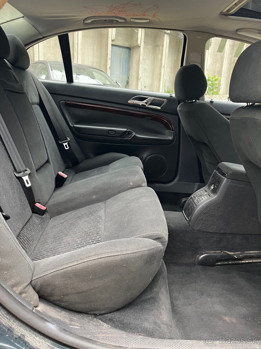 ŠKODA SUPERB 2.5TDI 114KW - 12