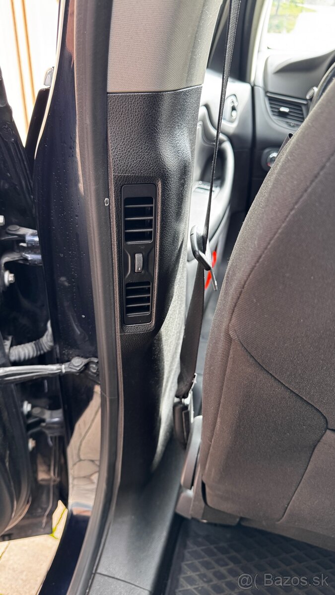 Opel Zafira 2,0 CDI 125kw 6/AT 7miest - 12