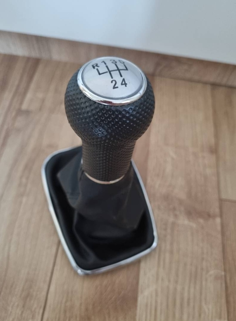 Radiaca paka Octavia Golf 4 Toledo Leon - 12