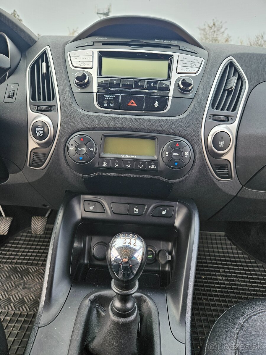 Hyundai IX35 - 12