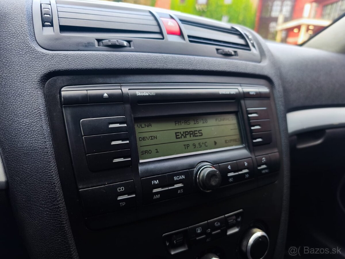 Škoda Octavia 2 Combi 1.9TDI 77kw ťažné zariadenie - 12