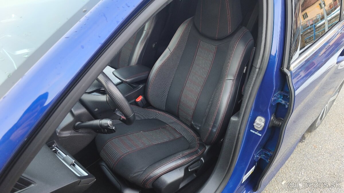 Peugeot 2008 e GT pack - 12