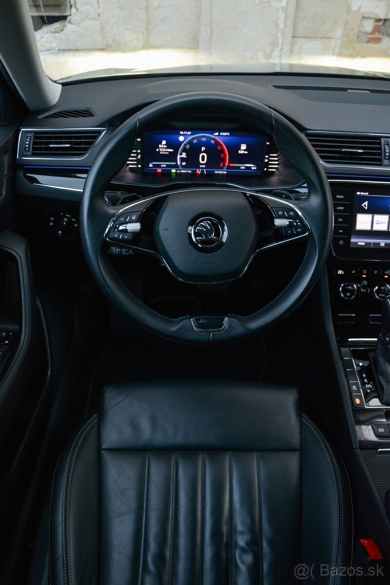 ✳️ Škoda Superb Combi 2.0 TDI SCR L&K DSG - 12