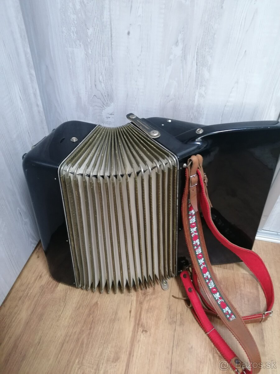 Melodia VI.-96 bas. - 12