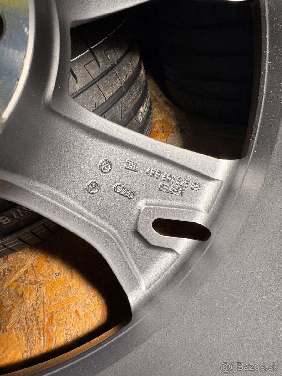 ORIG.AUDI RS6 RS7 R22 285/30/22 NOVA LETNA SADA - 12