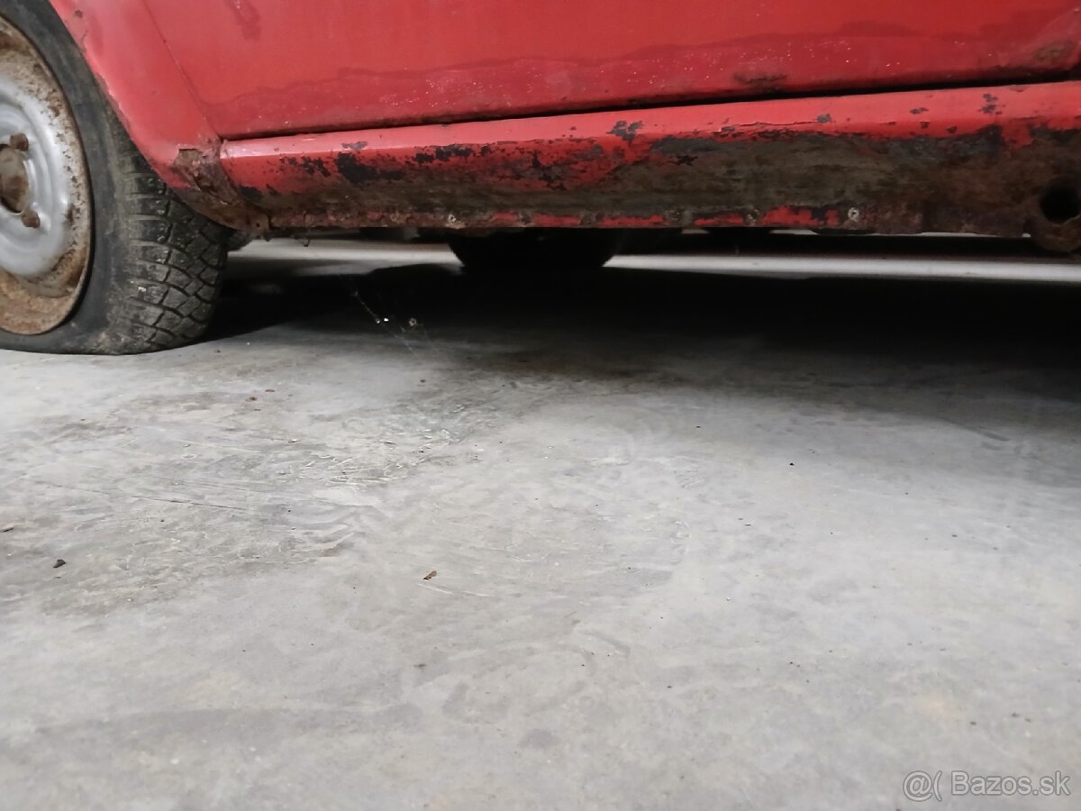 Predam skodu 100 - 12