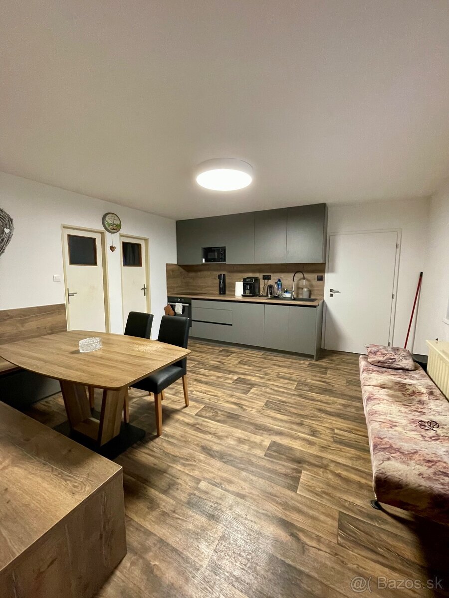 Na predaj 3izbový rodinný dom v obci Pata - 12