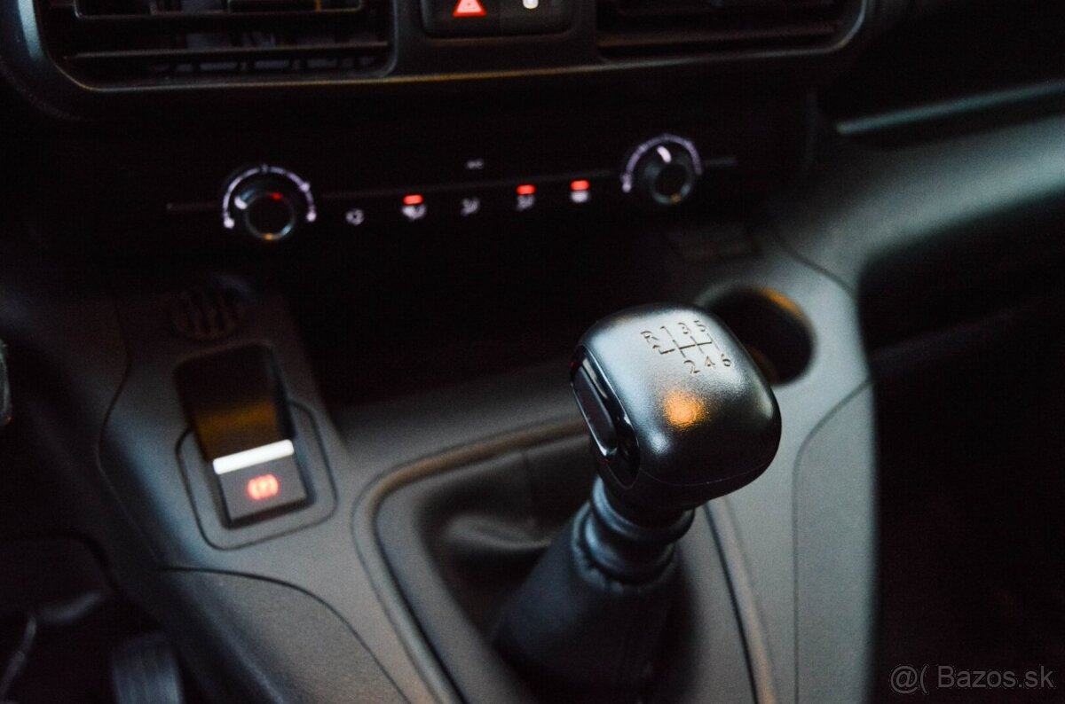 Opel Combo Van 1.5 CDTI 130k XL // 66.000km // - 12