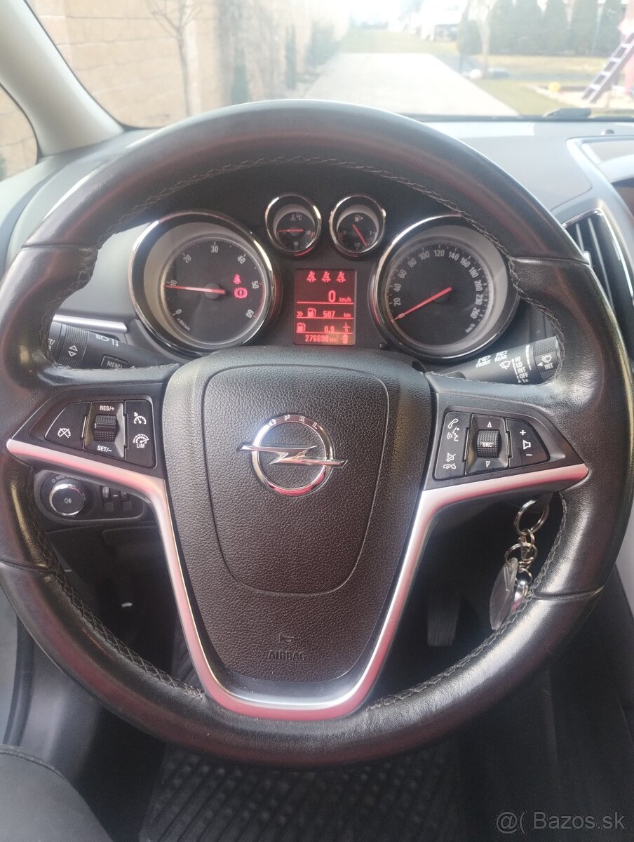 Opel Zafira Tourer - 12