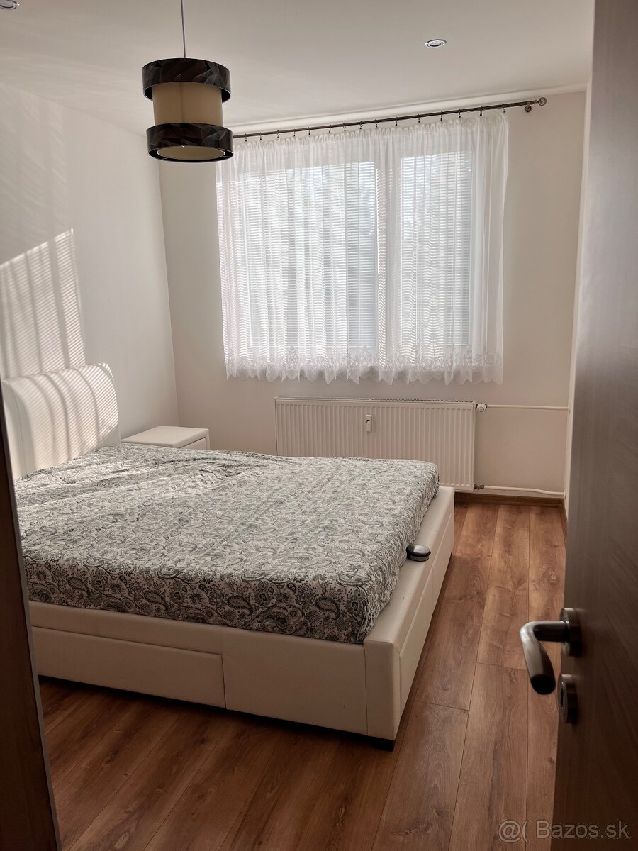 Predam moderný 3-izbový byt - 12