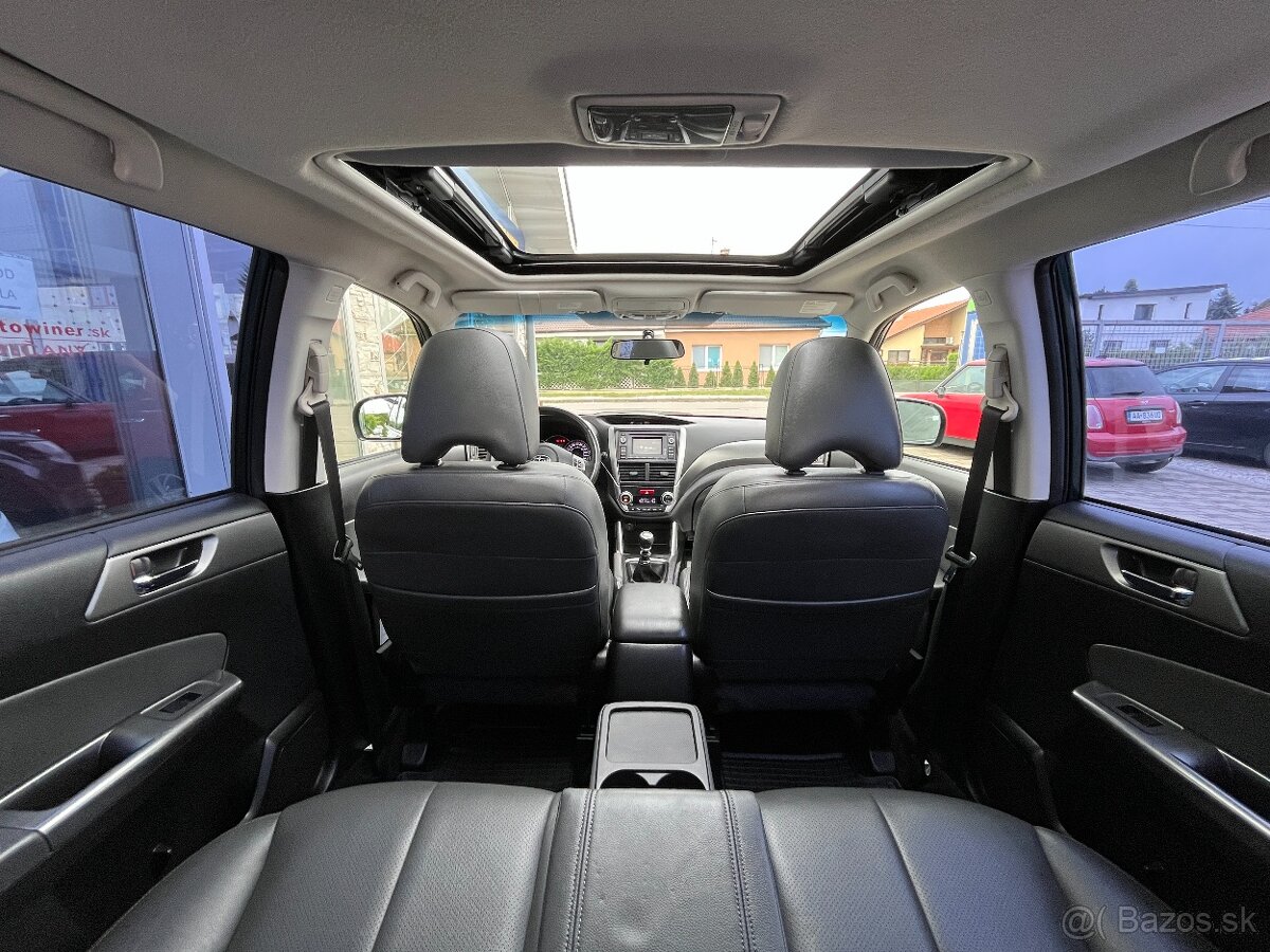 Subaru Forester 2.0 D 4X4 AWD - 12