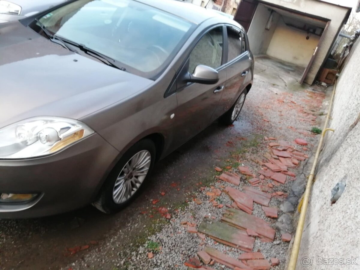 Fiat Bravo - 12