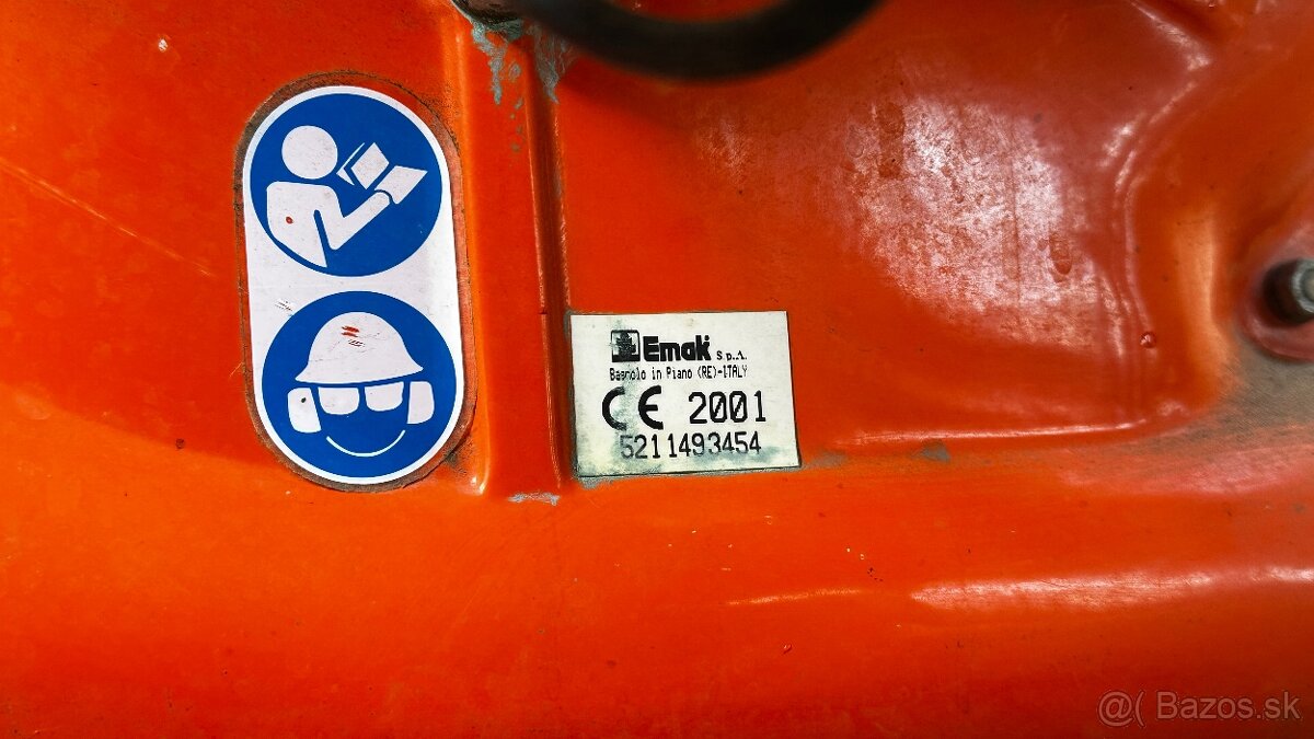 Motorový postrekovač Oleo Mac AM 180 - 12