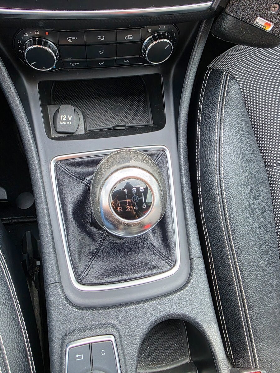 Mercedes-Benz A trieda 180 BlueEFFICIENCY Style - 12