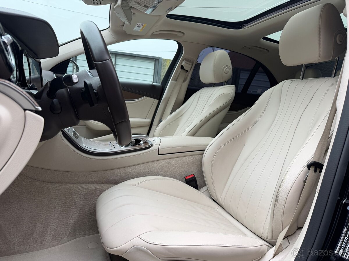 Mercedes Benz E400 D 4Matic - 12