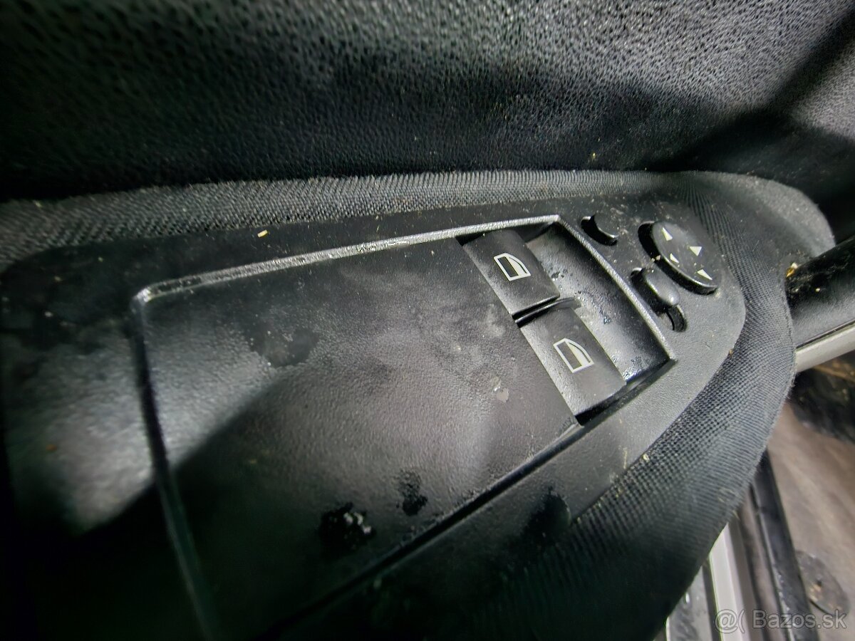 BMW 118d e87 Rozpredám - 12