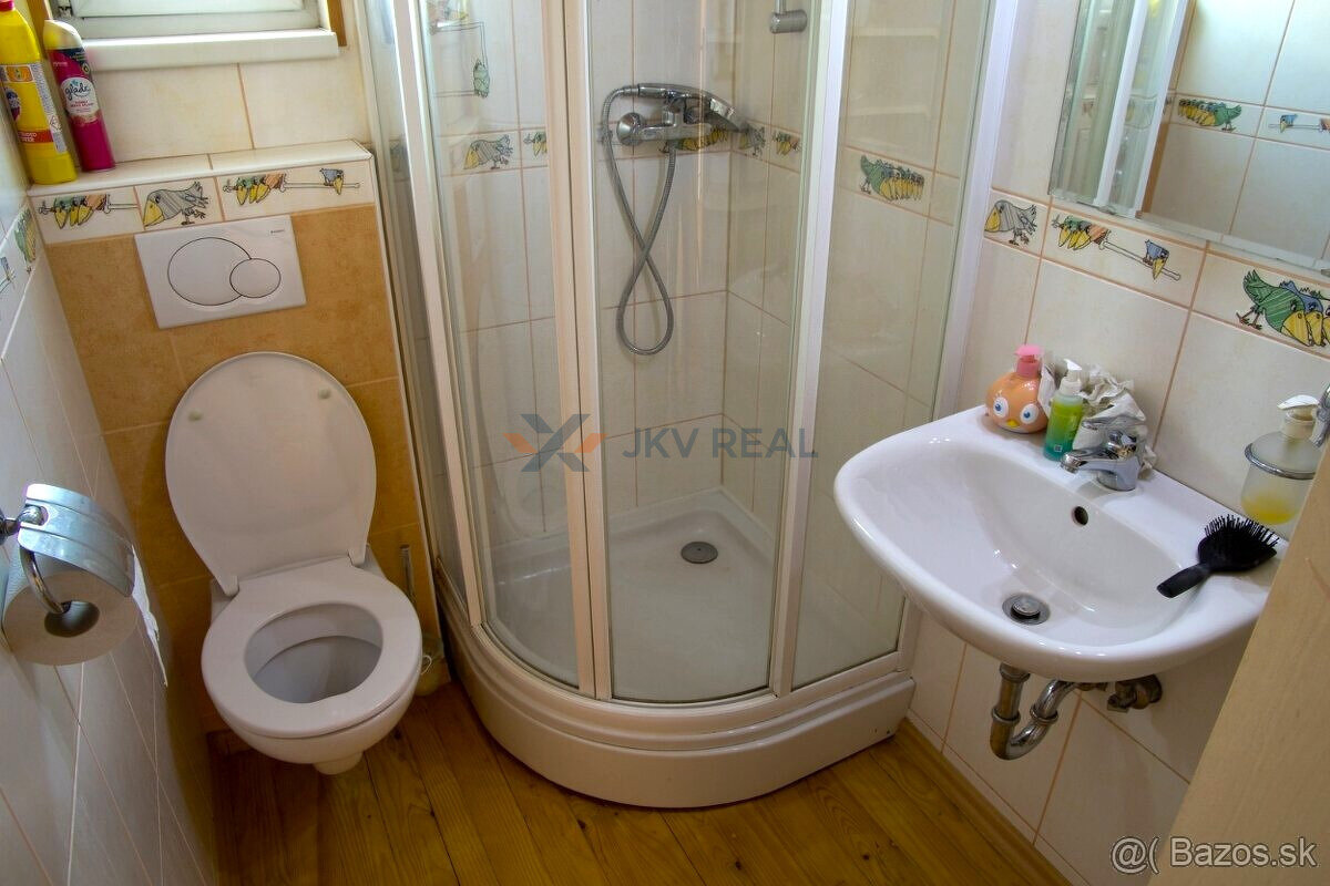 Mezonetový byt v tichej lokalite - 12