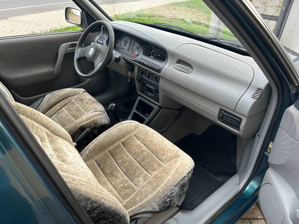 ⭐Škoda Felicia 1.3 MPi LX ⭐Nová STK ⭐Ťažné ⭐Centrál - 12