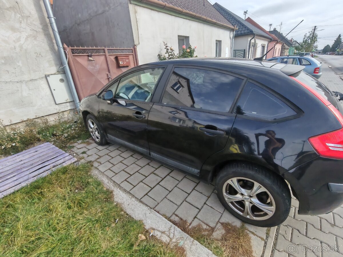 Citroen C4 nepojazdné - 12